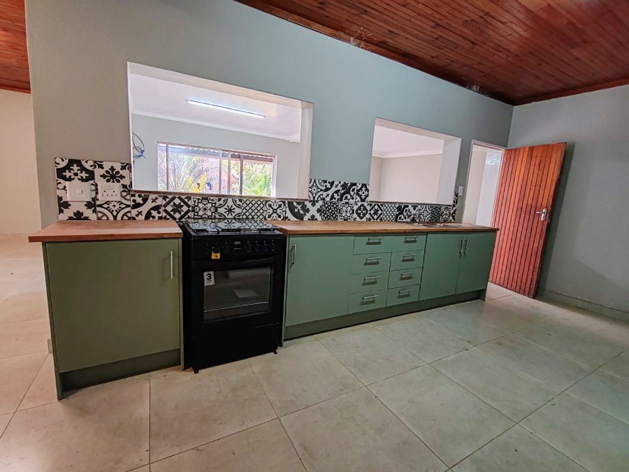 5 Bedroom Property for Sale in Miederpark North West